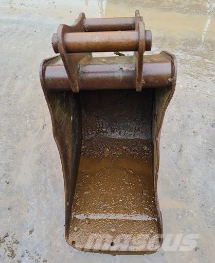  18 BUCKET, 50mm PINS Skuffer