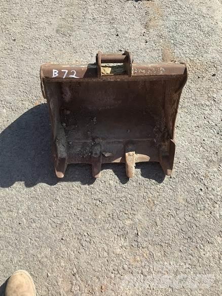  2' BUCKET, 30mm PINS Skuffer