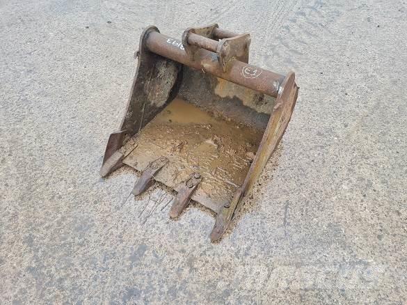  2' BUCKET, 35mm PINS Skuffer