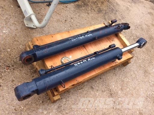 Hanix H56C BOOM RAM Anlegg - Annet