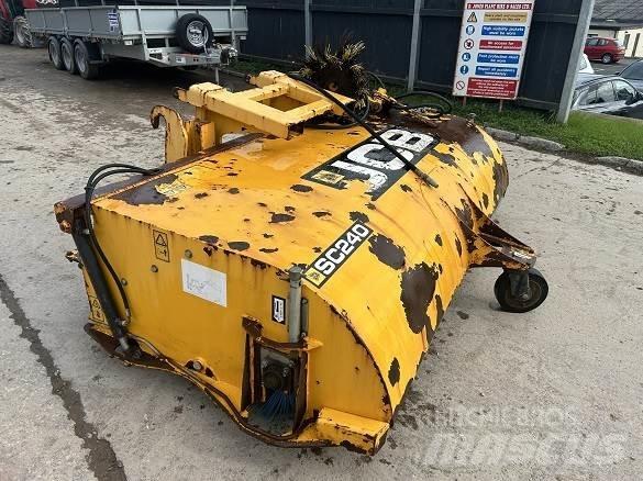 JCB SWEEPER SC240 Anlegg - Annet