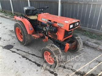 Kubota B4200 Traktorgravere