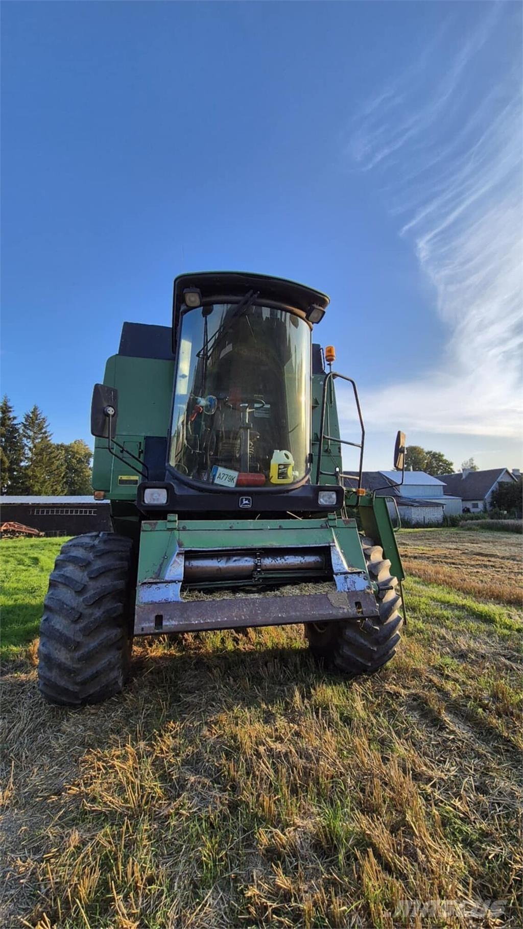 John Deere 1177 Skurtreskere