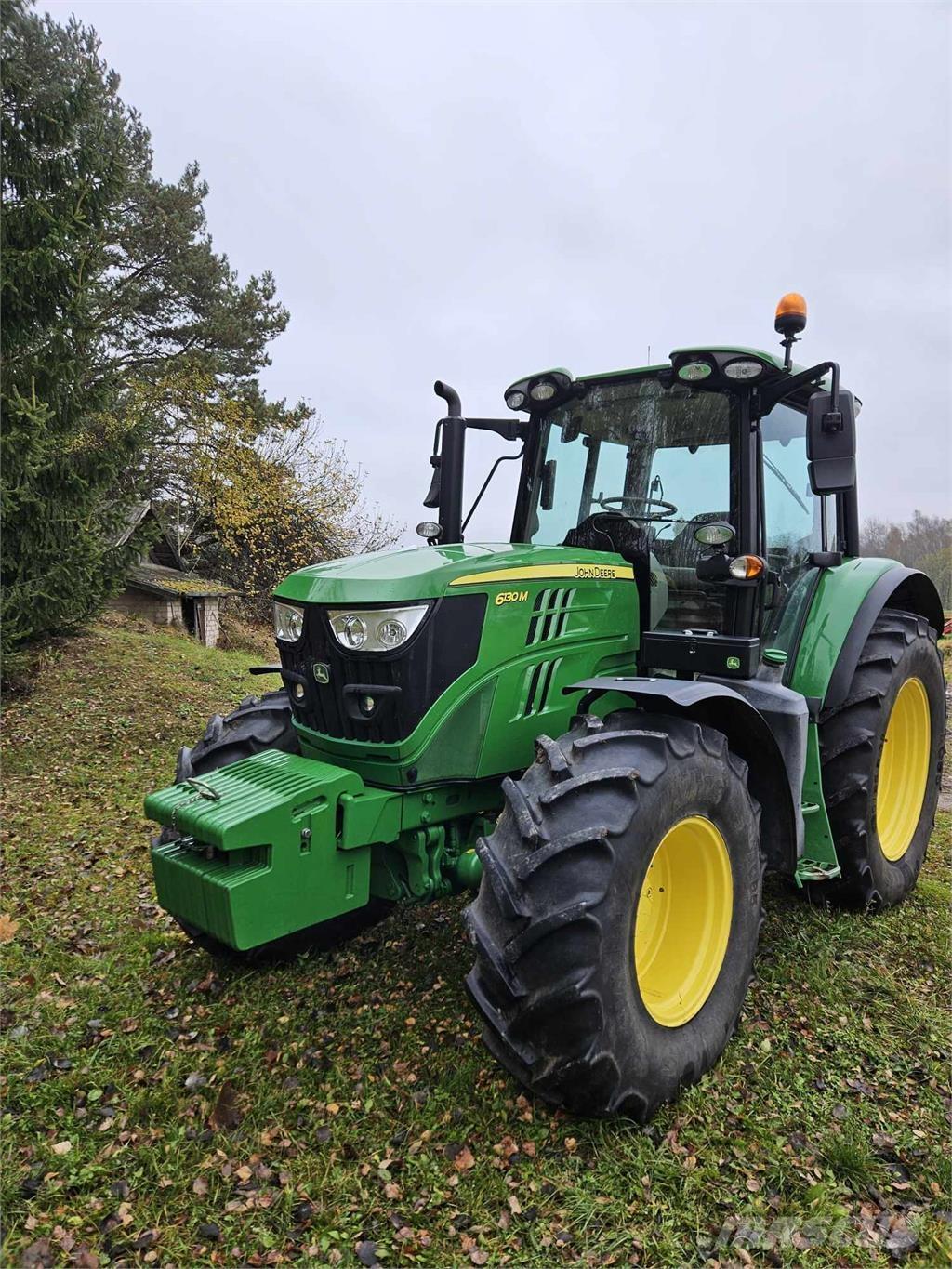 John Deere 6130M Traktorer