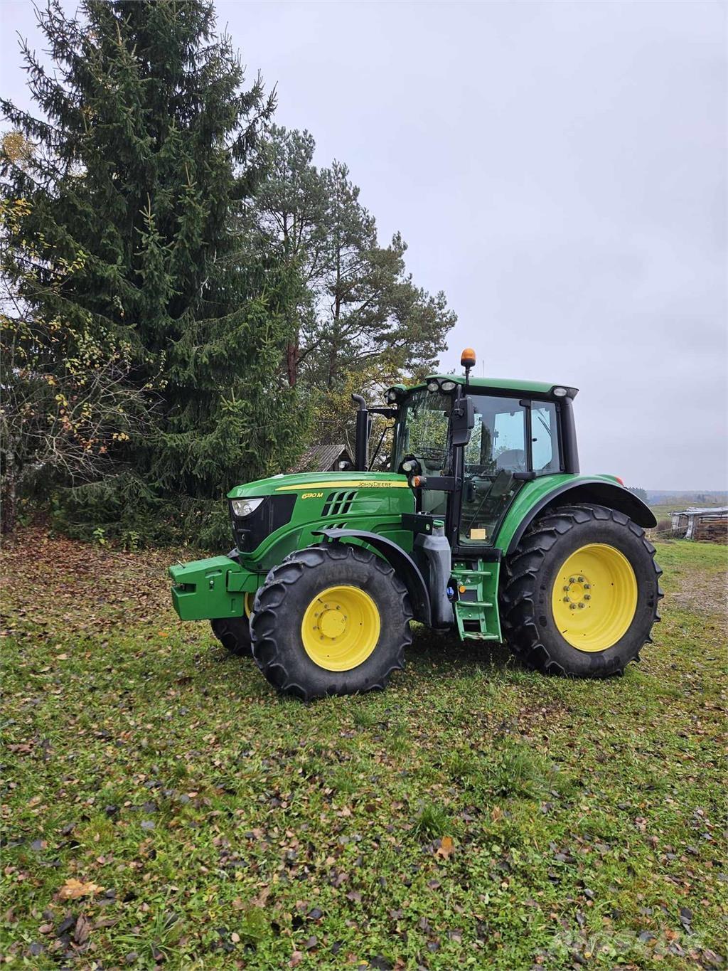 John Deere 6130M Traktorer