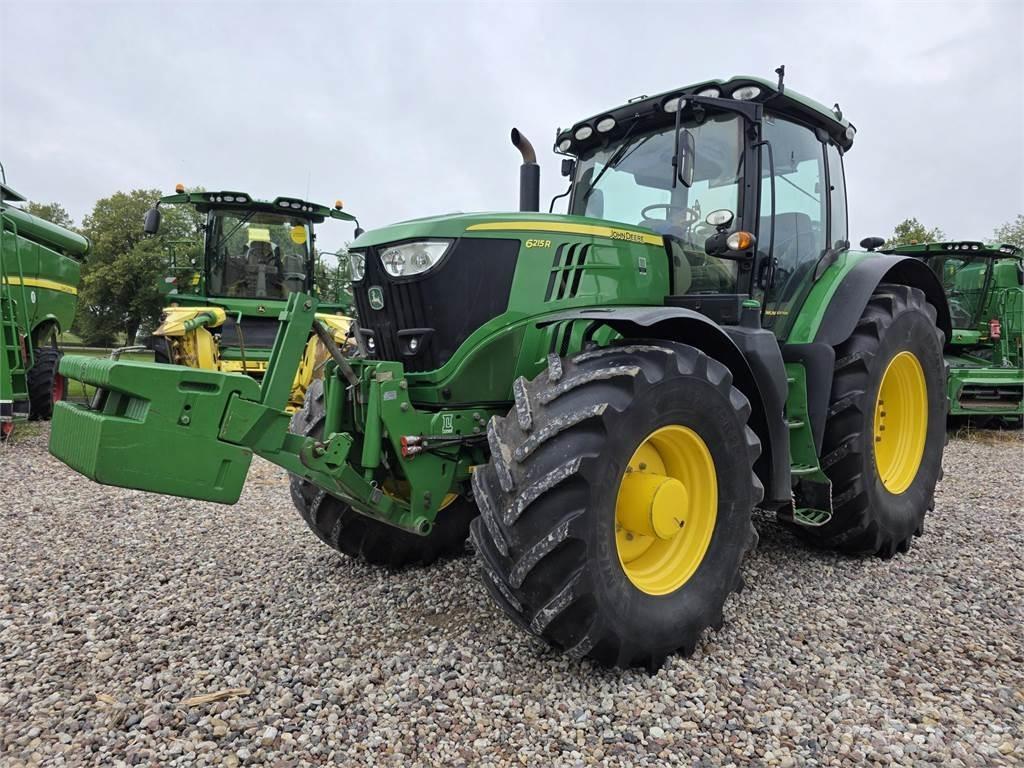 John Deere 6215R Traktorer