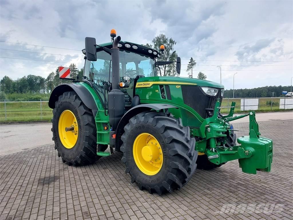 John Deere 6R 215 Traktorer