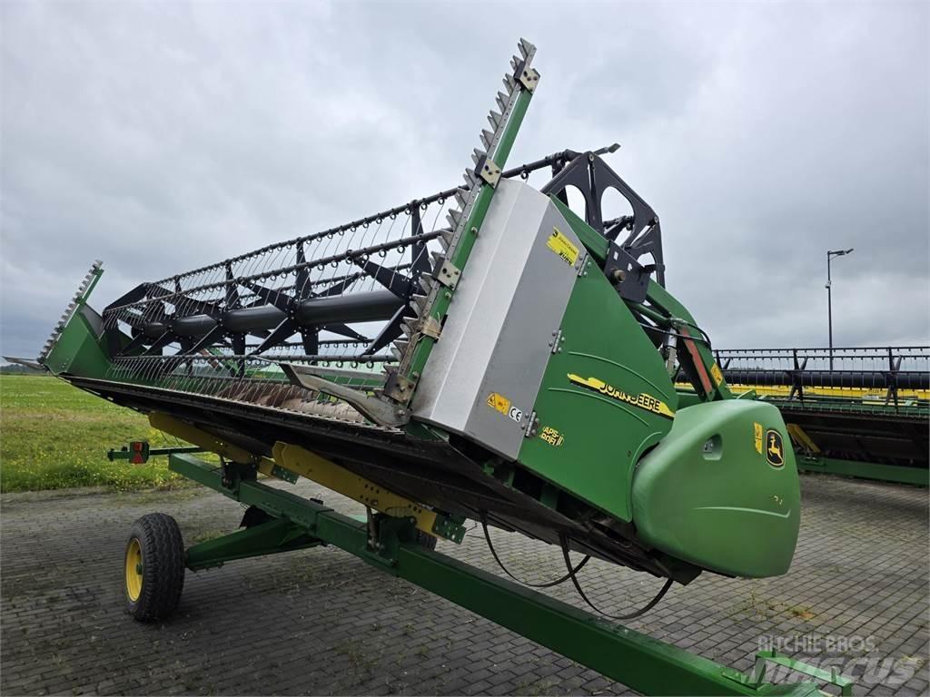 John Deere T660 Skurtreskere