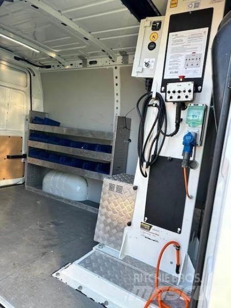 Renault KLUBB K32 Andre lastebiler