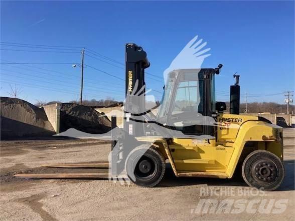 Hyster H230HD Diesel Trucker