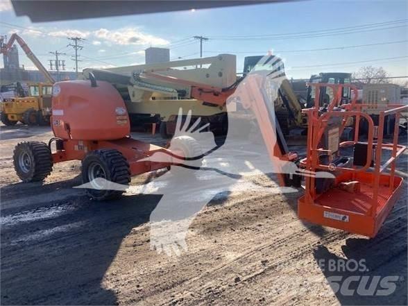 JLG 450AJ II Leddede bomlifter
