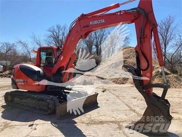 Kubota KX080-3 Beltegraver