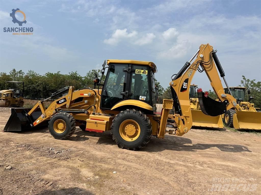 CAT 420 F2 Traktorgravere