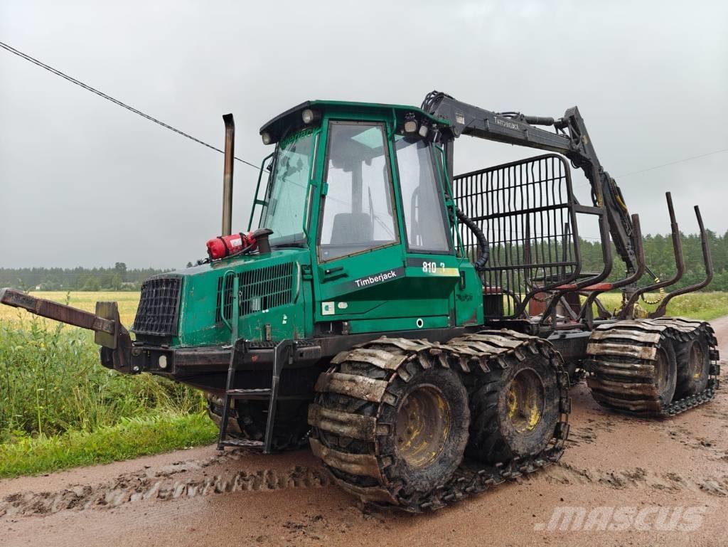 Timberjack 810 B Lassbærere