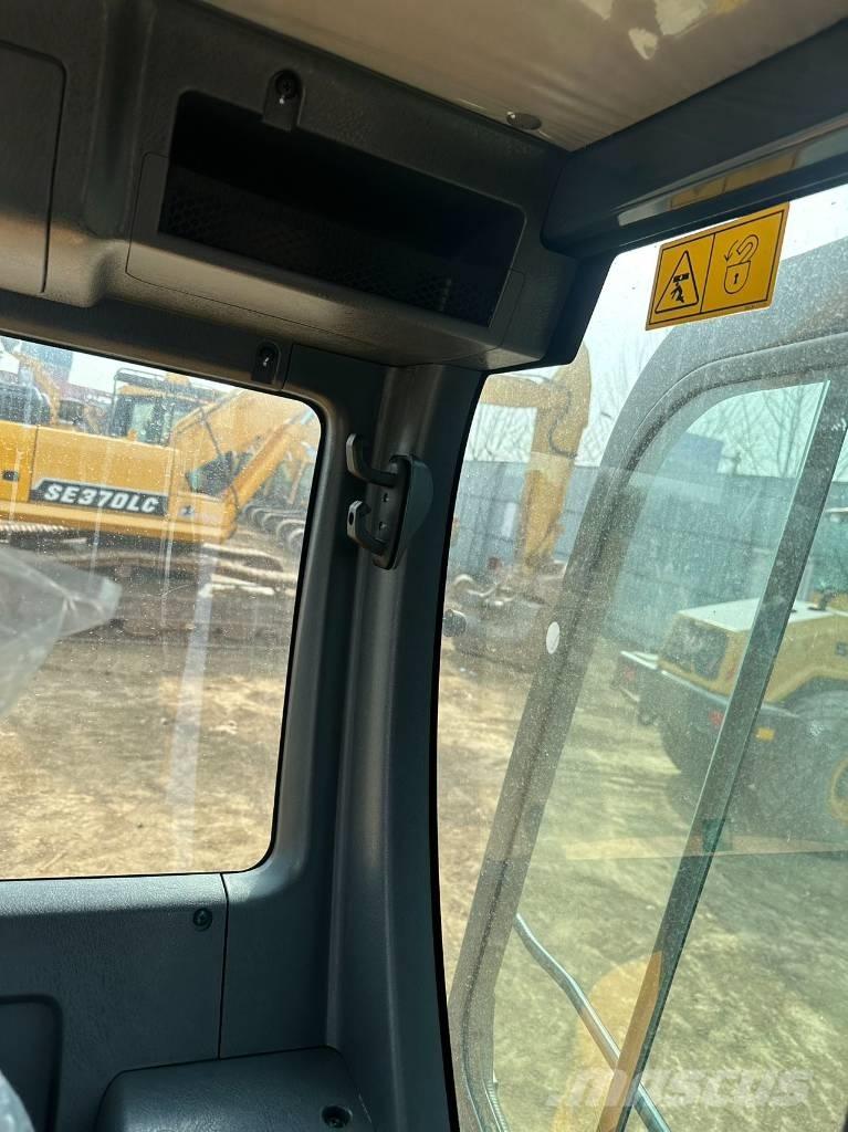 Hyundai 60 W Hjulgravere