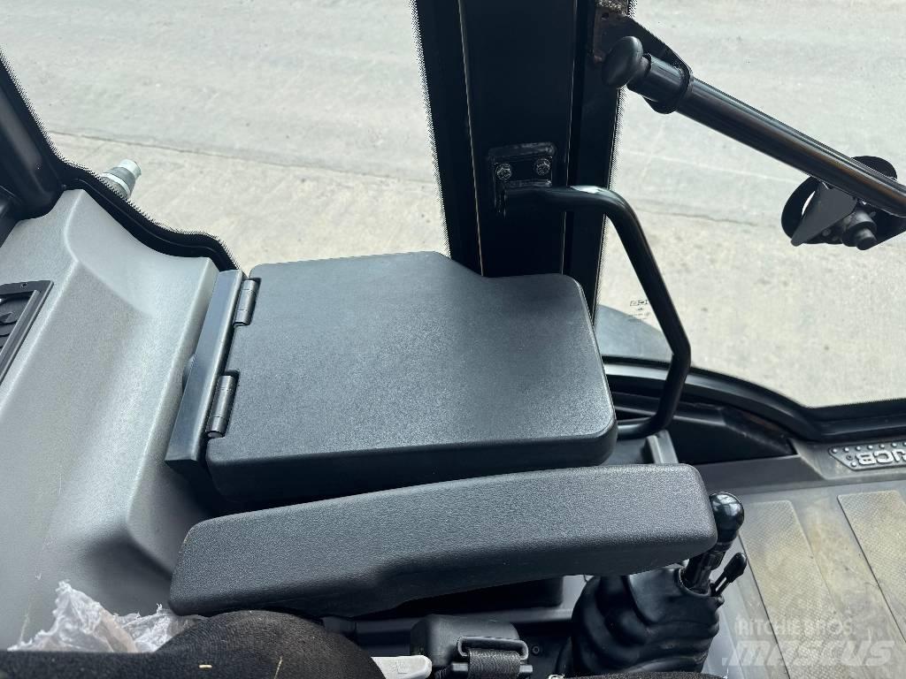 JCB TM 320 S Teleskoplastere for Landbruk