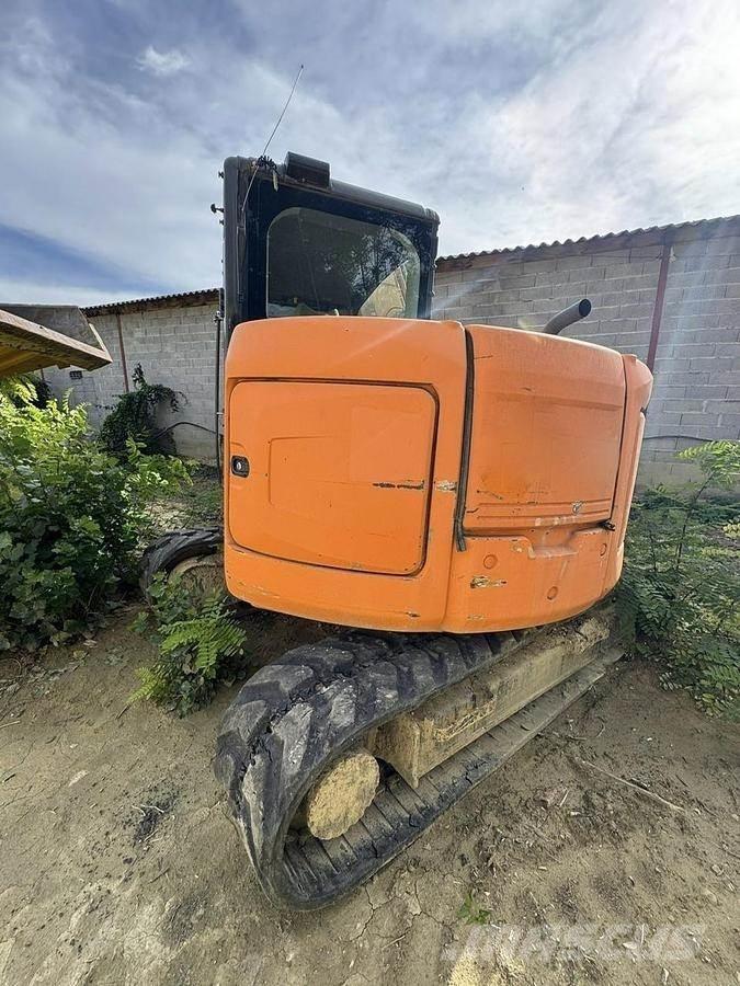 Kobelco SK75 Spesialtilpassede gravemaskiner