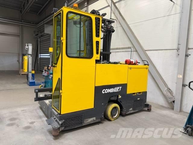 Combilift C3000STE 4-veis truck