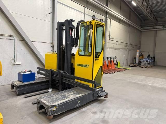 Combilift C3000STE 4-veis truck