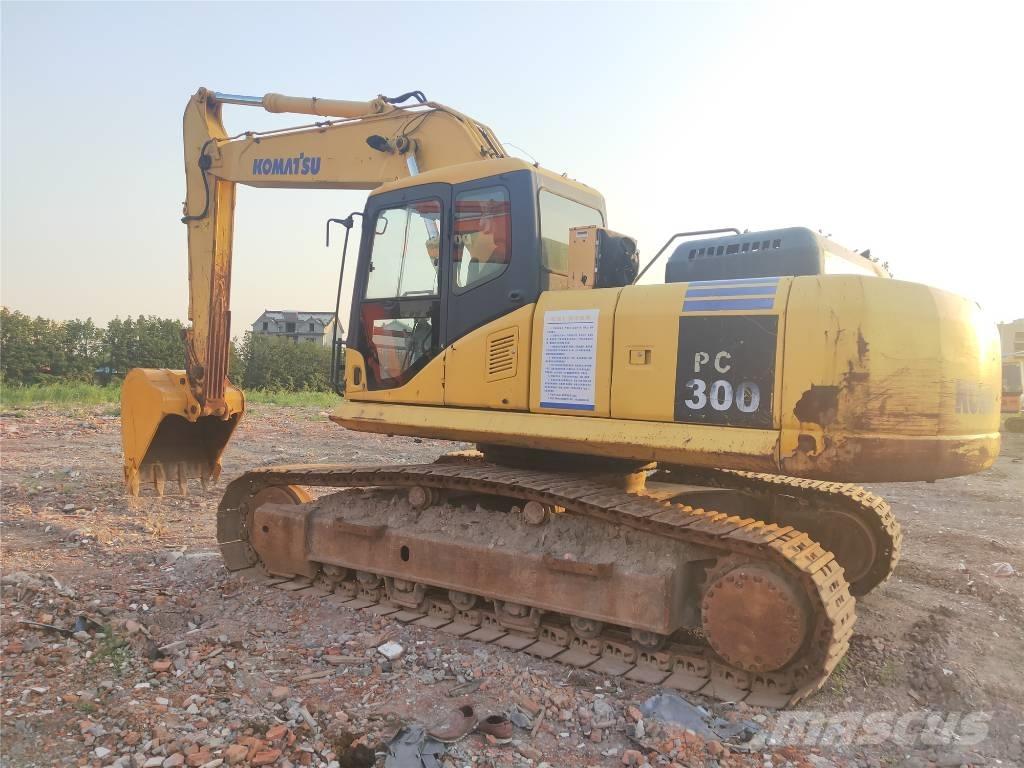 Komatsu PC 300-7 Beltegraver