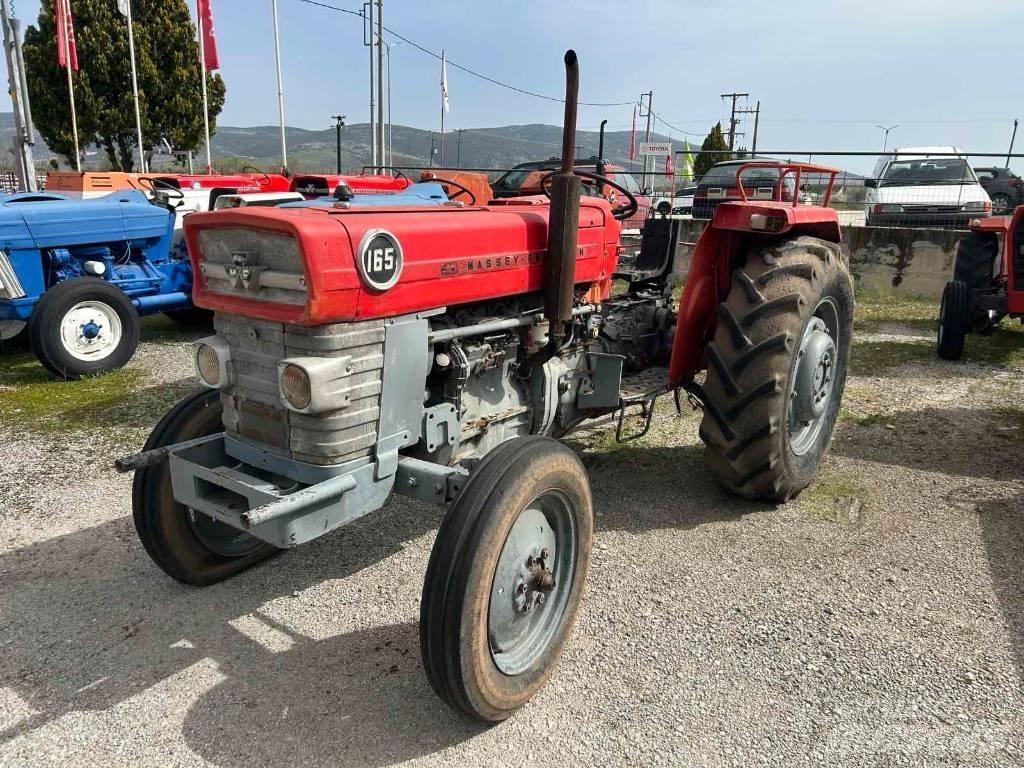 Massey Ferguson 165 Traktorer