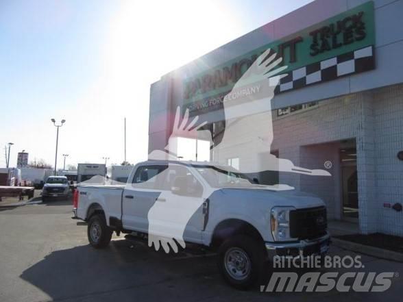 Ford F250 Anlegg - Annet