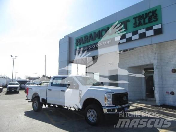 Ford F250 Anlegg - Annet