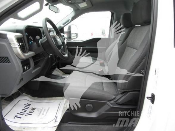 Ford F550 Anlegg - Annet