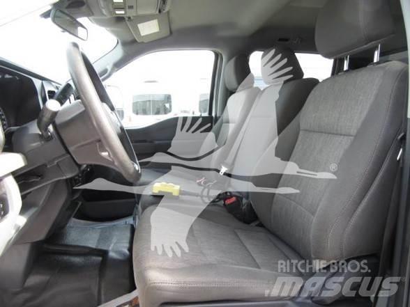 Ford F550 Tippbil