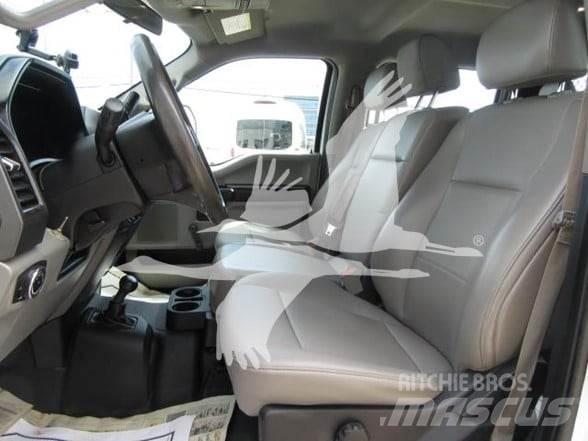 Ford F550 Tippbil