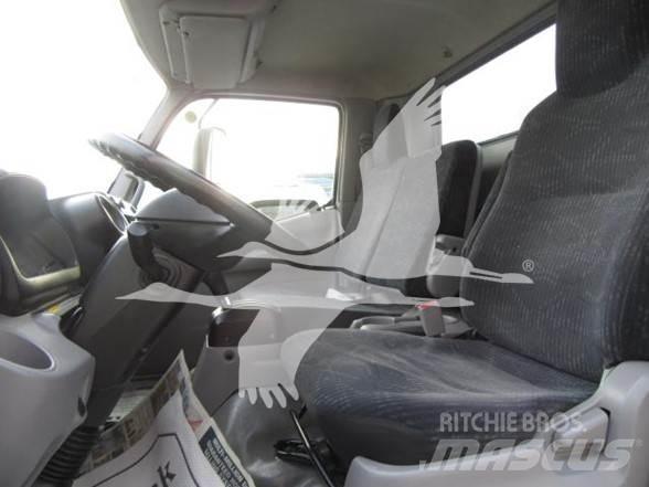 Hino 195 Anlegg - Annet