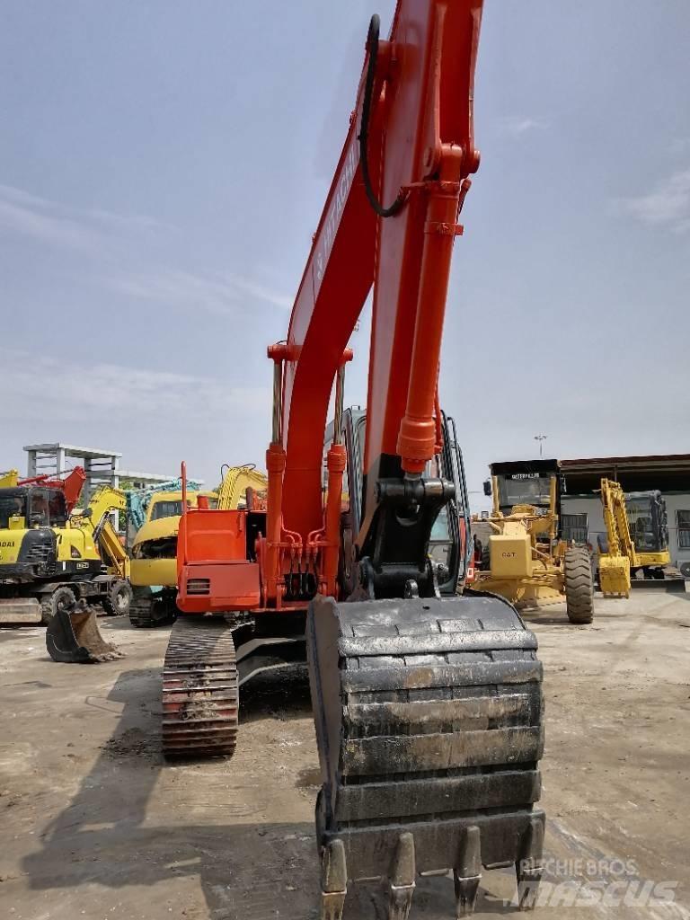Hitachi EX 120 -3 Beltegraver