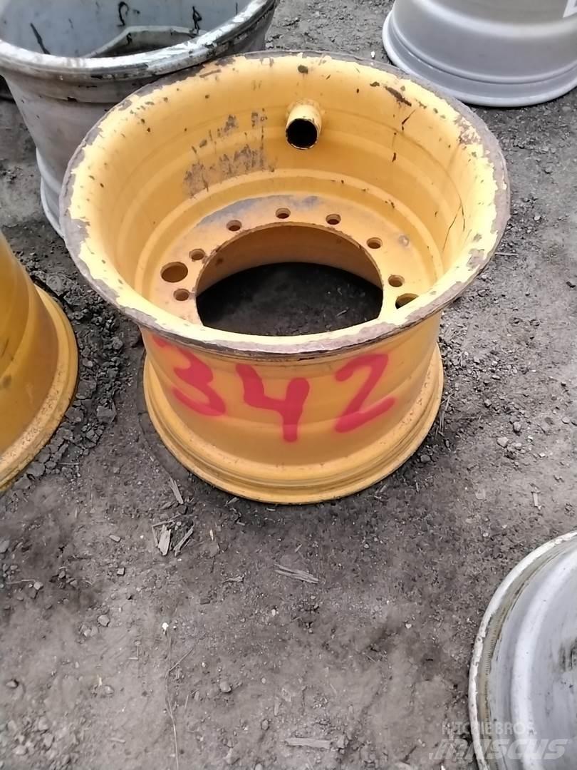 Rottne F12 20x26,5 Dekk, hjul og felger