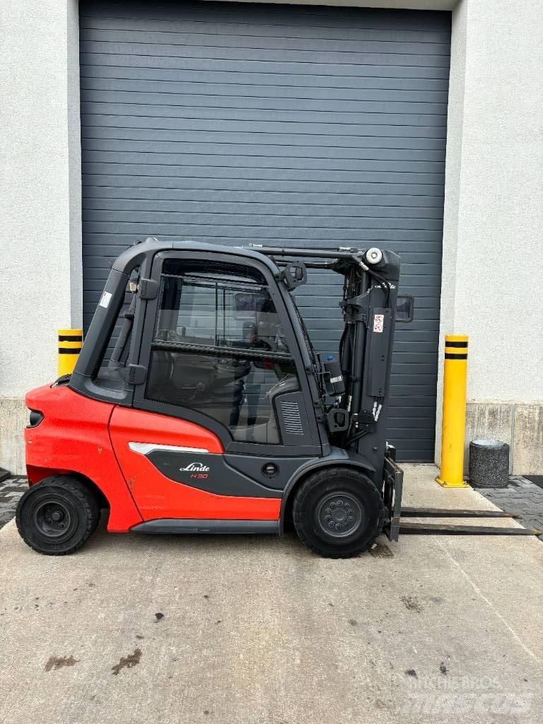 Linde H30D/1202 Diesel Trucker