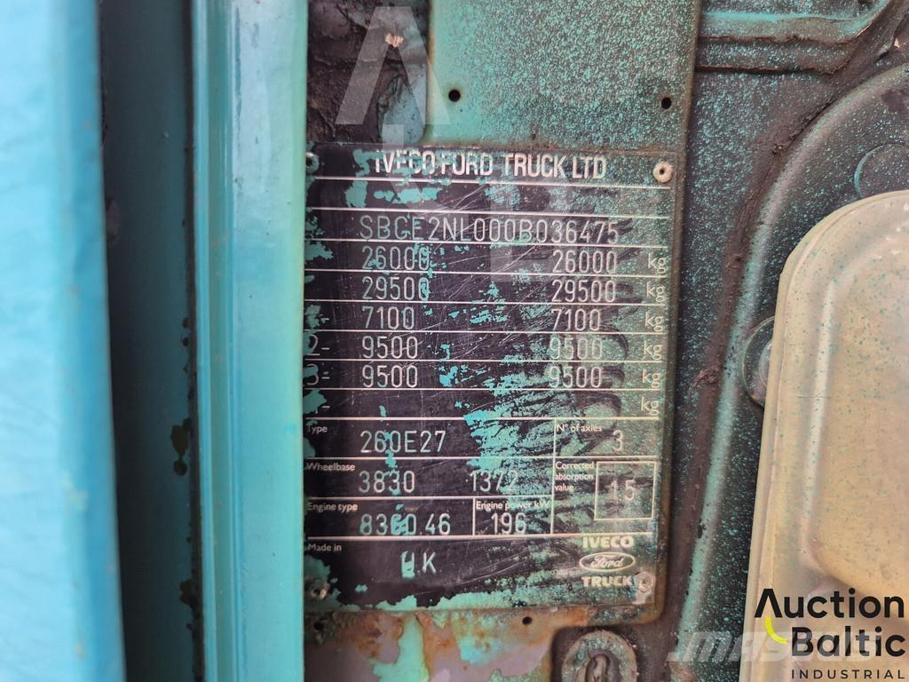 Iveco 260 E27 Tippbil