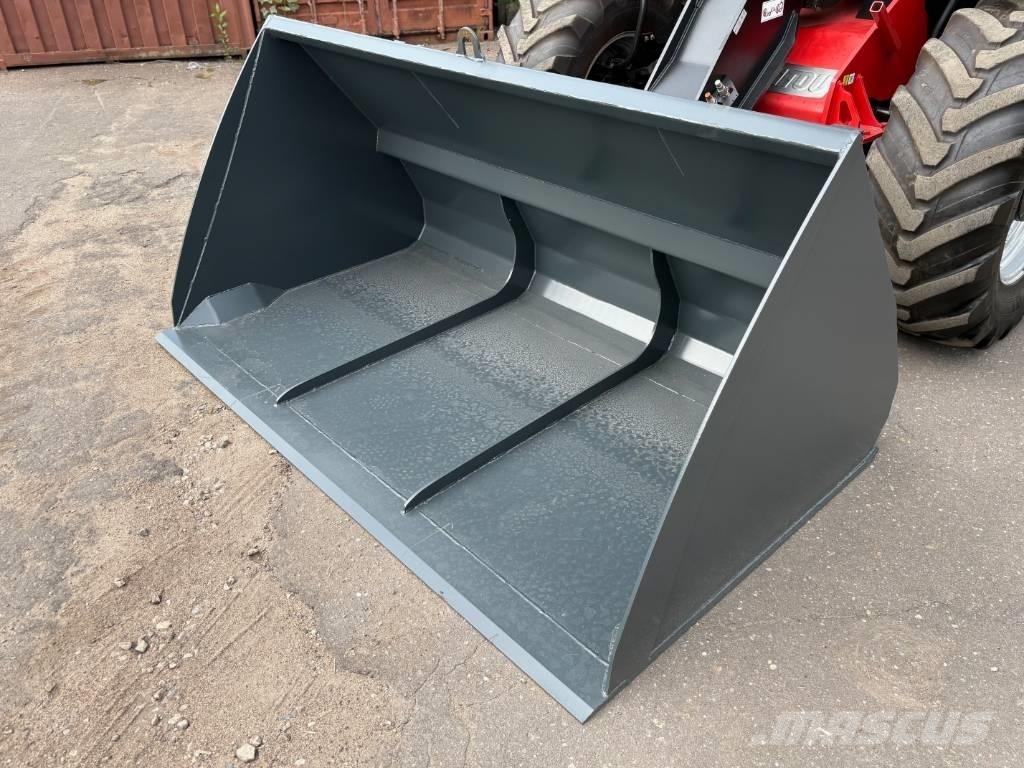 Manitou MLT Annet laste- og graveutstyr