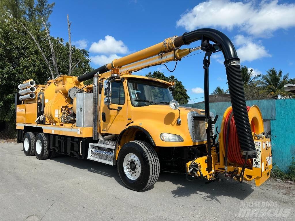Freightliner M2 Slamsugere