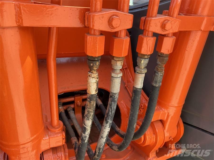 Hitachi EX 100 G-3 Beltegraver