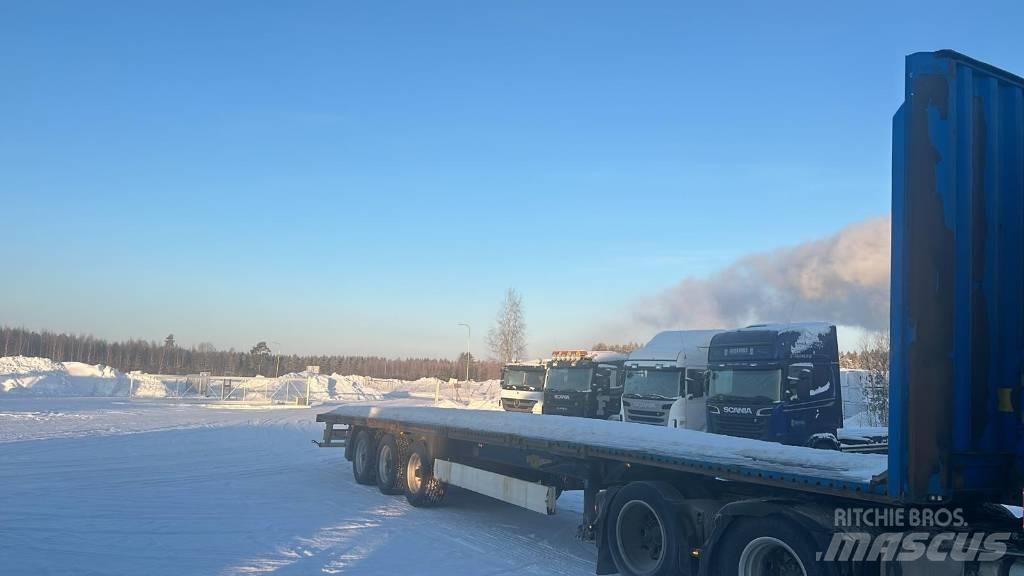 Krone Puoliperävaunu Planhengere semi