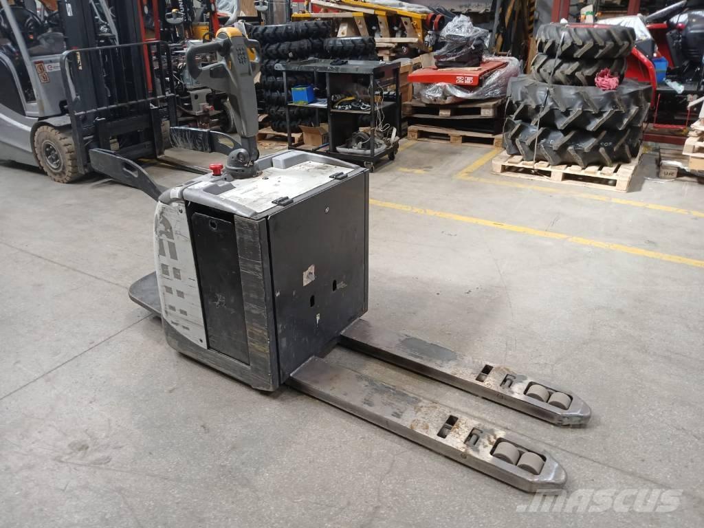 UniCarriers PLP 200 Lavtløftende truck med platform