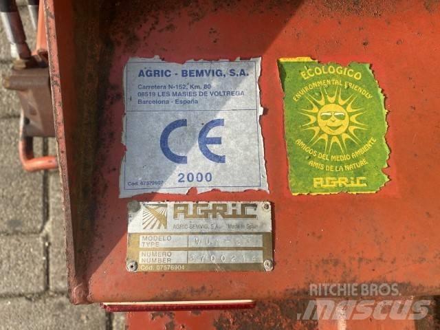 Agric W U M -2-3 Feiemaskiner