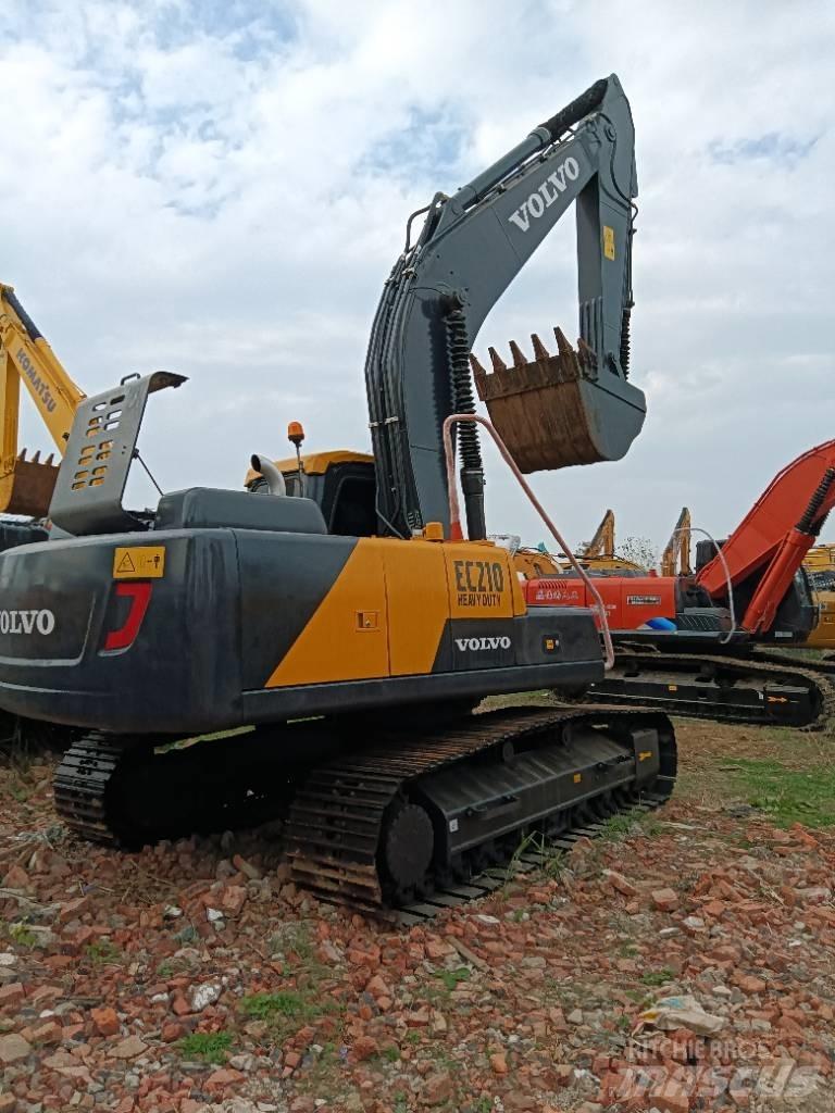 Volvo EC 240 Beltegraver