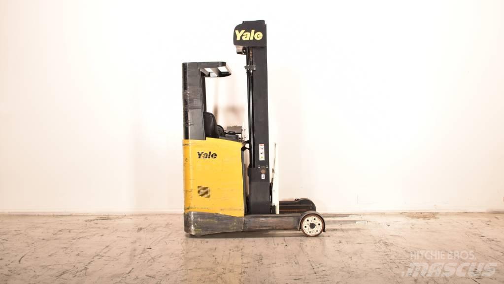 Yale MR 14 Skyvemasttruck