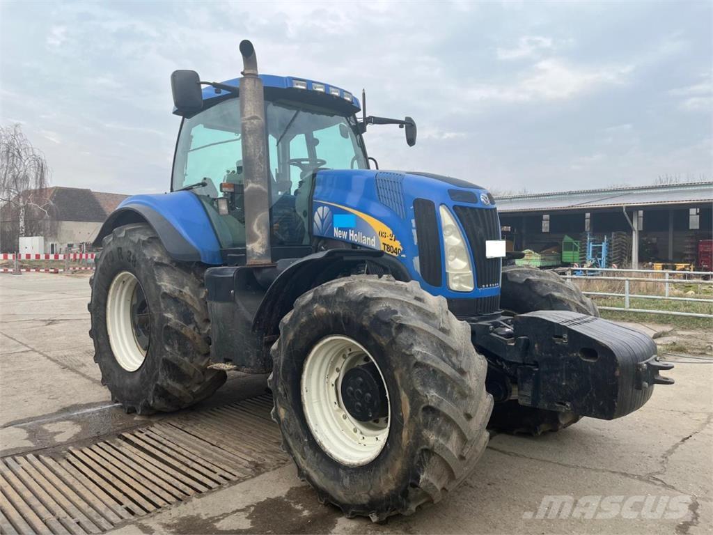 New Holland T8040 Traktorer