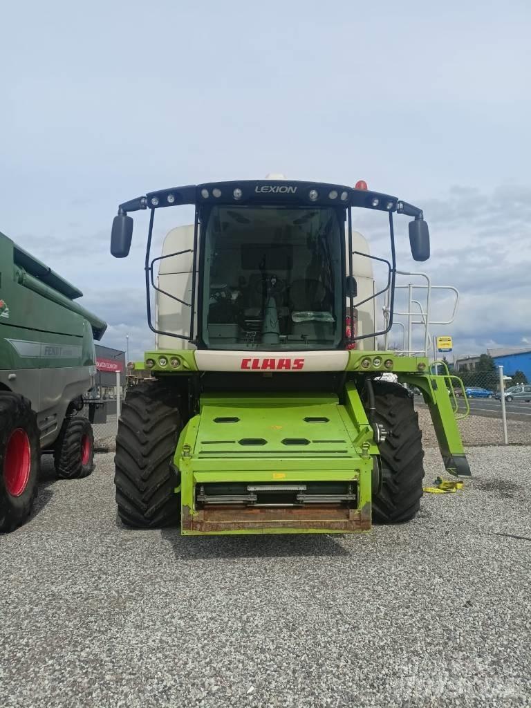 CLAAS Lexion 670 Skurtreskere