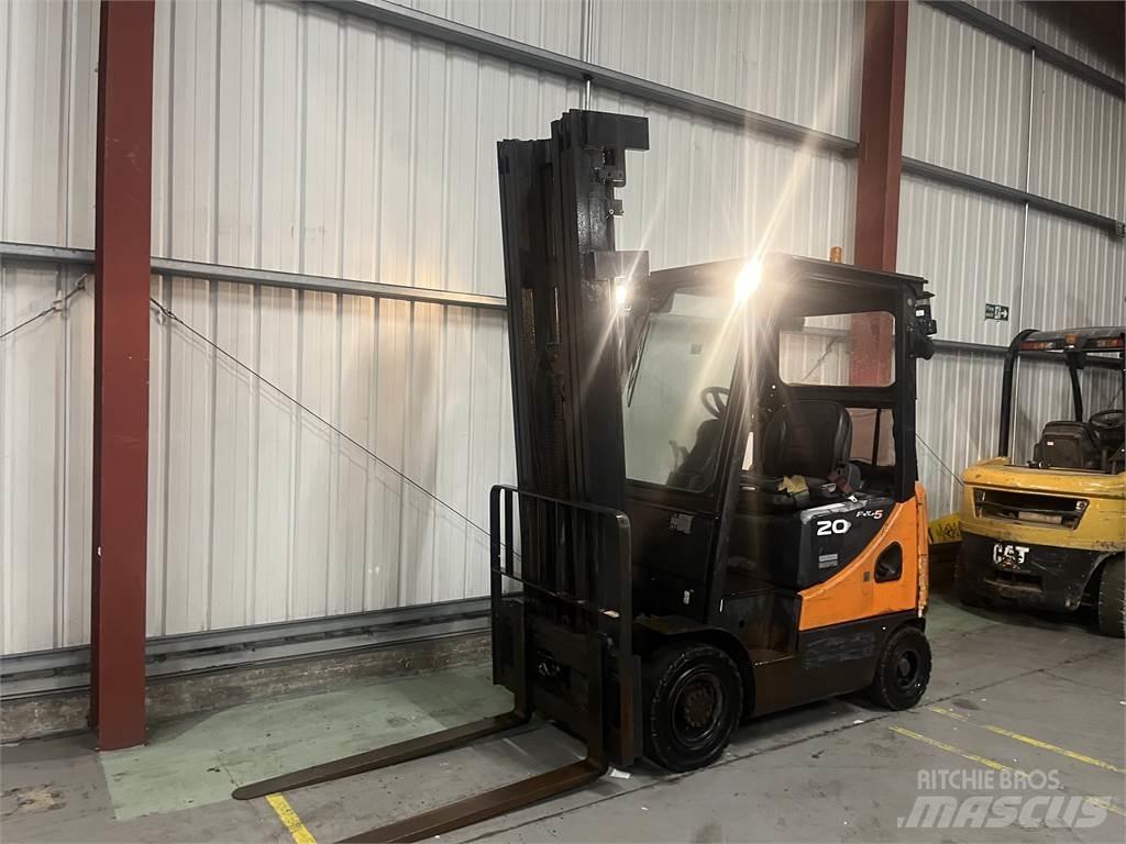 Doosan D20SC-5 Diesel Trucker