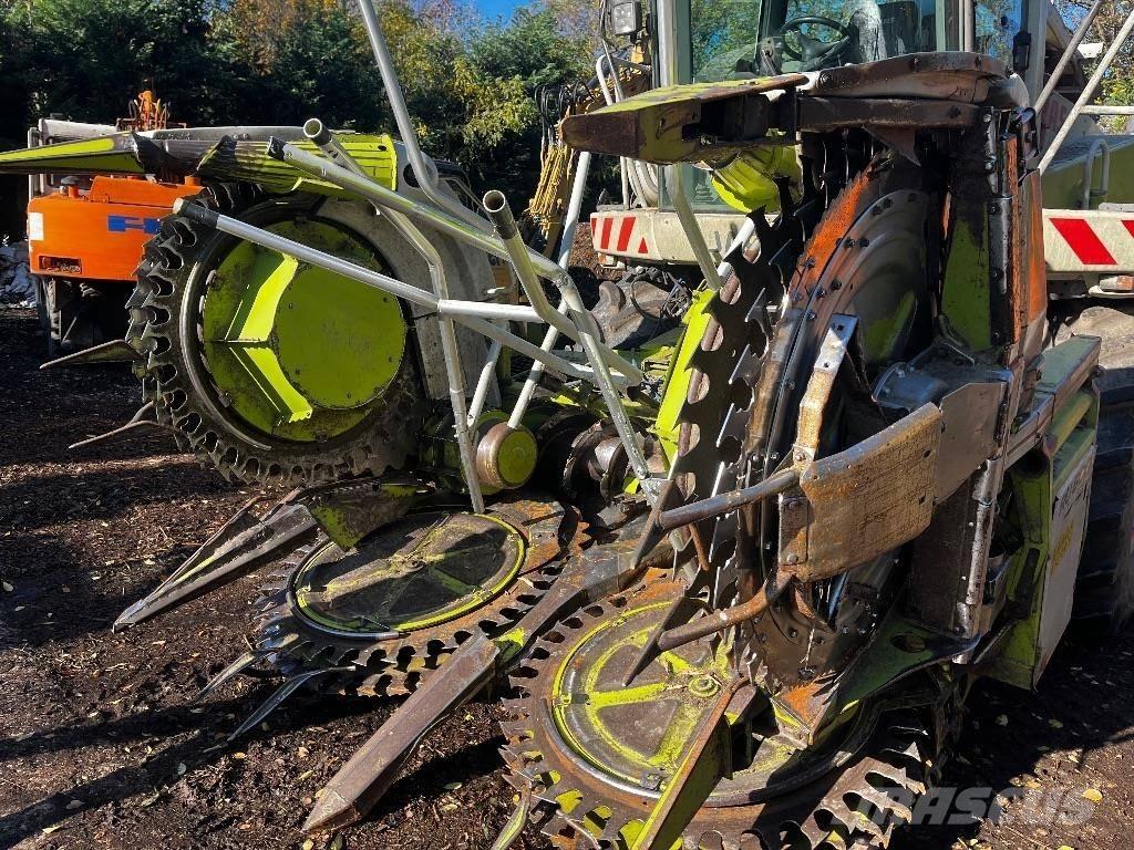 CLAAS RU 600 Selvdrevne fôrhøstere