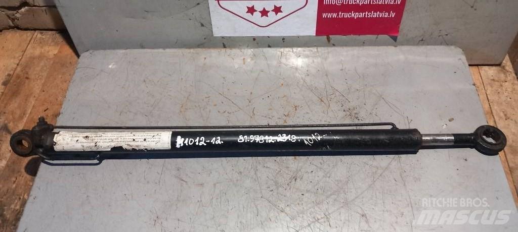 MAN TGL.    81978122318 Hydraulikk