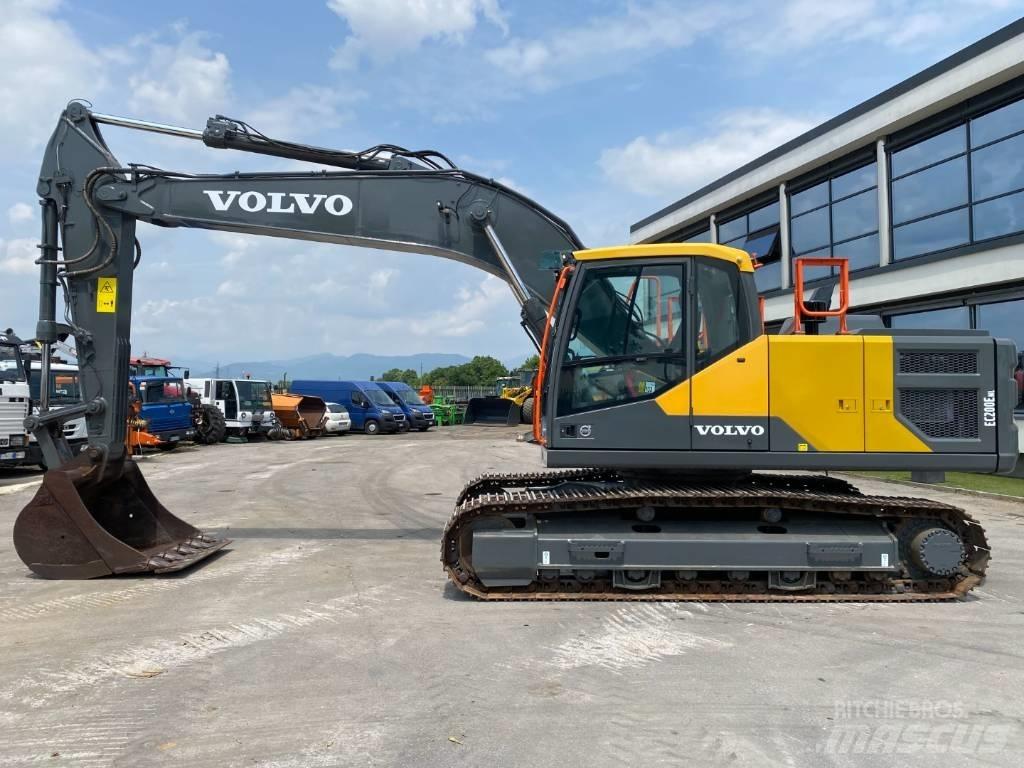 Volvo EC200 ENL Beltegraver
