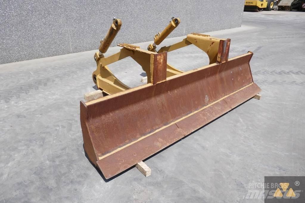CAT Skidder blade Kniver